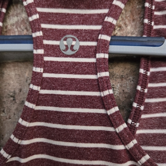 Lululemon Cool Racerback Size 4 - Picture 6 of 6